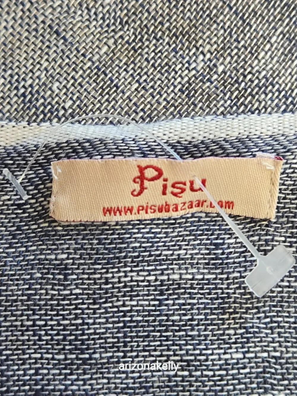 NWOT Pisu Linen Scarf NAVY BLUE